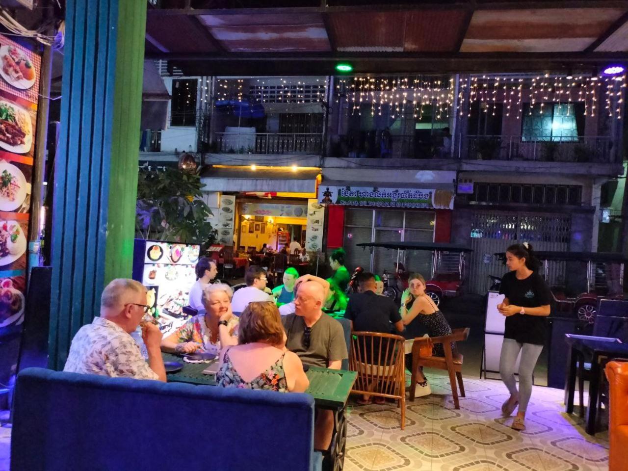 Moonlight Villa Phnom Penh Luaran gambar